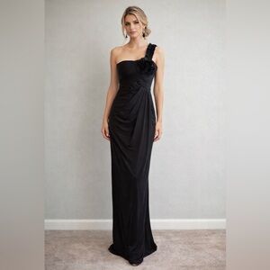 Adrianna Papell Boutique Evening Black Ones 
Shoulder Column Gown size 10